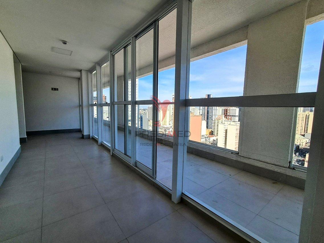 Stúdios Novos com Sacada ,no Centro de Curitiba com 27 m Rua André de Barros Curitiba - 