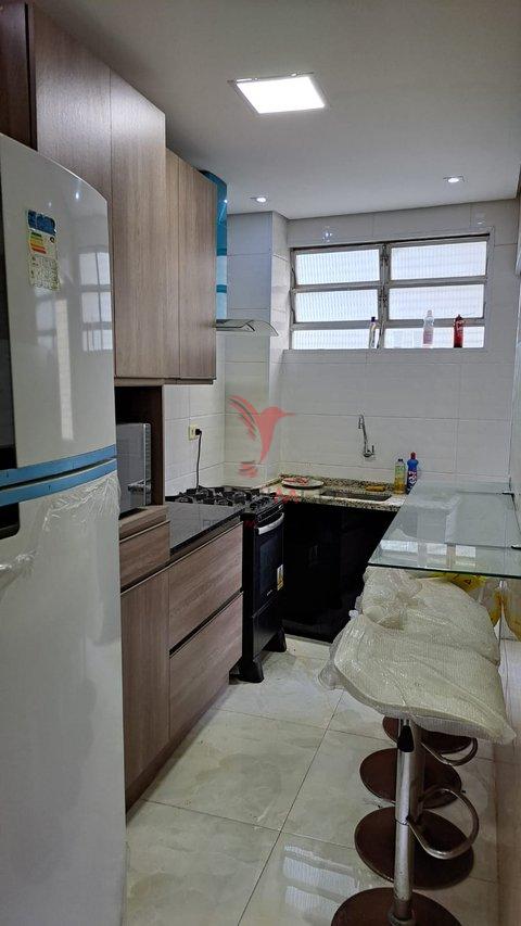 Apartamento á venda em São Vicente,com vista para o mar excelente localização Avenida Presidente Getúlio Vargas São Vicente - 