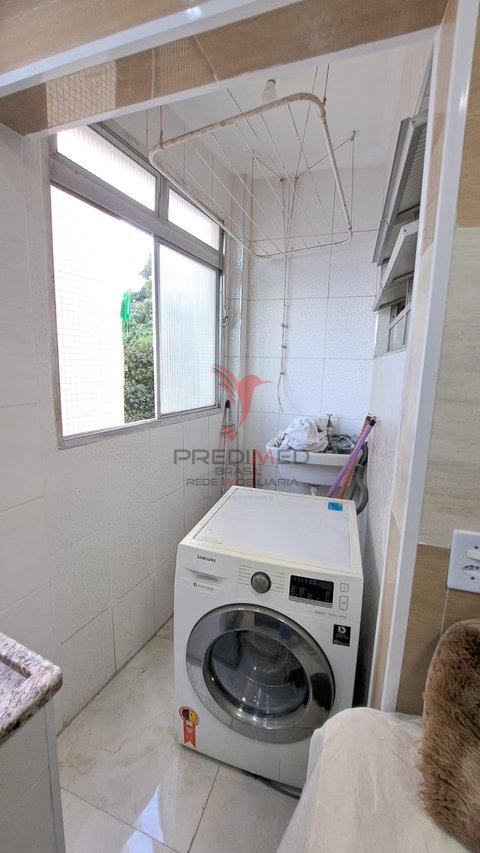 Apartamento á venda em São Vicente,com vista para o mar excelente localização Avenida Presidente Getúlio Vargas São Vicente - 