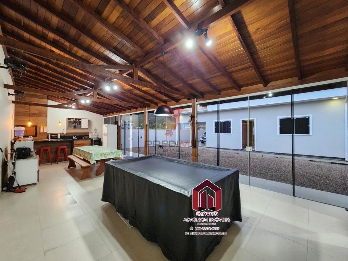 Casa à venda com 03 dormitórios em condomínio na Praia de Fora Palhoça SC Brasil Samuel Rua Arcanjo Cândido da Silva Palhoça - 