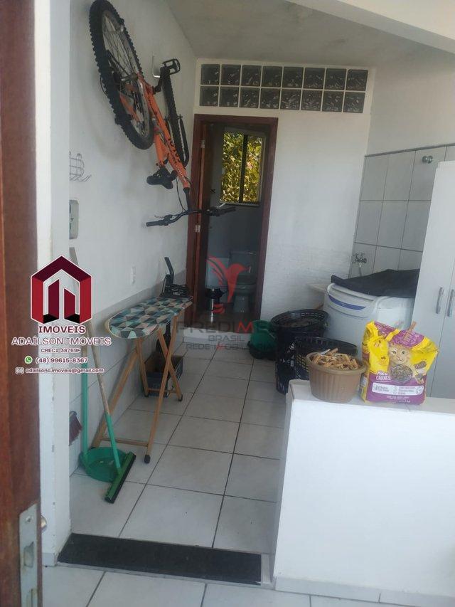 Casa a venda, com terreno grande no bairro Jardim Atlântico – Florianópolis - SC Rua Coronel Caetano Costa Florianópolis - 
