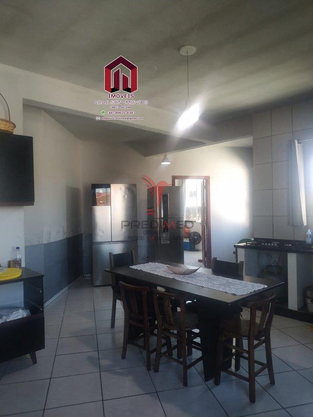 Casa a venda, com terreno grande no bairro Jardim Atlântico – Florianópolis - SC Rua Coronel Caetano Costa Florianópolis - 