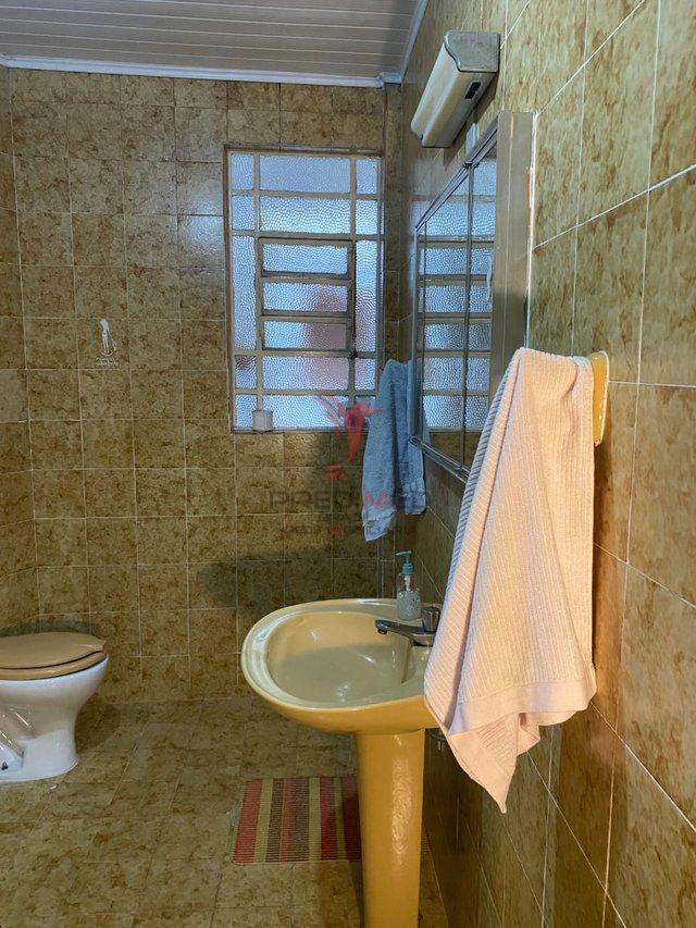 Apartamento com 108 MTS ², de 3 Quartos, Varanda, Bairro Cambuci em São Paulo - São Paulo - 