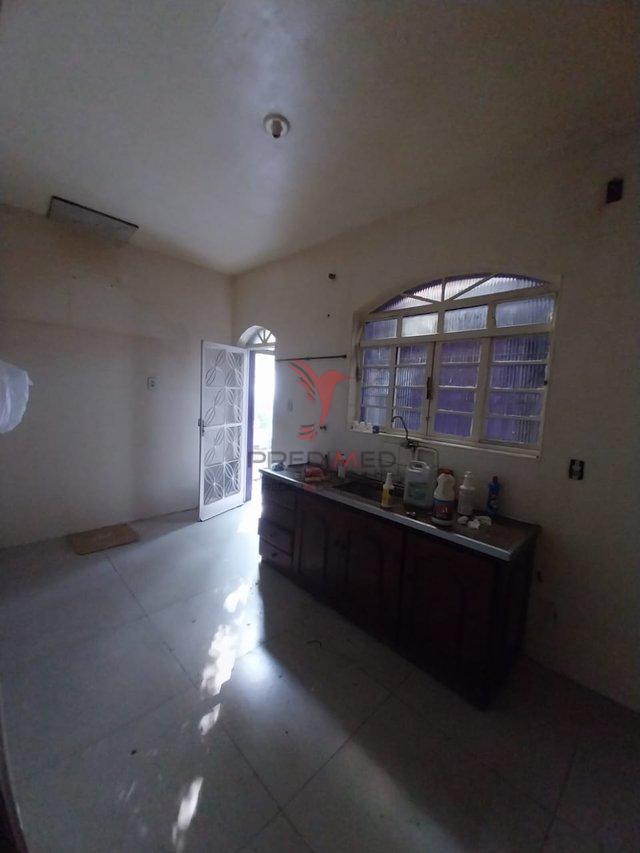 Casa de 3 Quartos, 2 Suites, churrasqueira, no Bairro Jardim Rony, Guaratinguetá - Guaratinguetá - 