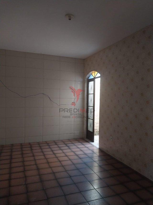 Casa de 3 Quartos, 2 Suites, churrasqueira, no Bairro Jardim Rony, Guaratinguetá - Guaratinguetá - 