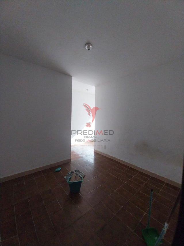 Casa de 3 Quartos, 2 Suites, churrasqueira, no Bairro Jardim Rony, Guaratinguetá - Guaratinguetá - 