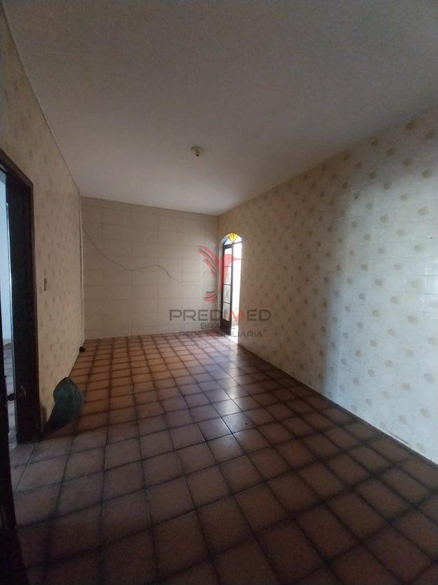 Casa de 3 Quartos, 2 Suites, churrasqueira, no Bairro Jardim Rony, Guaratinguetá - Guaratinguetá - 