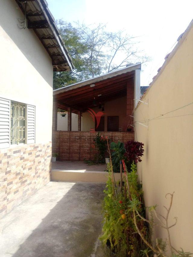 Casa de 3 Quartos, espaço gourmet, churrasqueira,piscina. No Club nos 500 , Guaratinguetá - Guaratinguetá - 