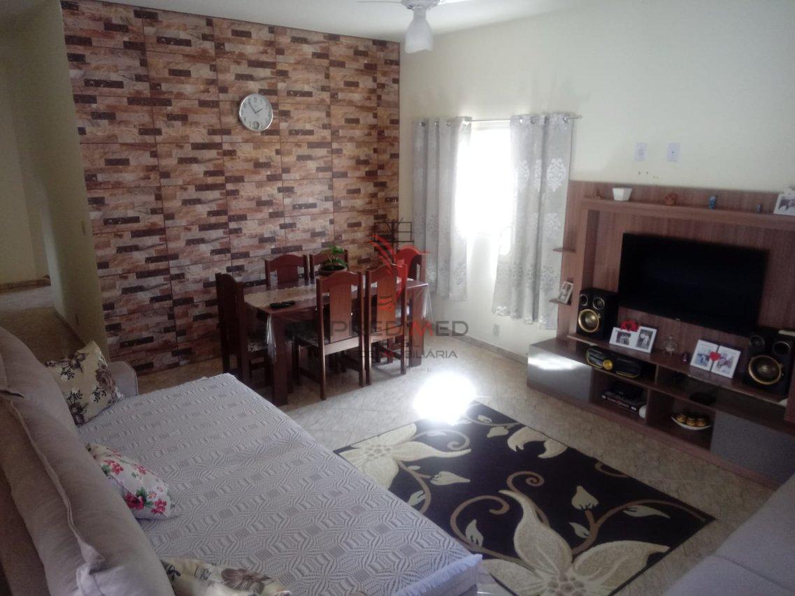 Casa de 3 Quartos, espaço gourmet, churrasqueira,piscina. No Club nos 500 , Guaratinguetá - Guaratinguetá - 