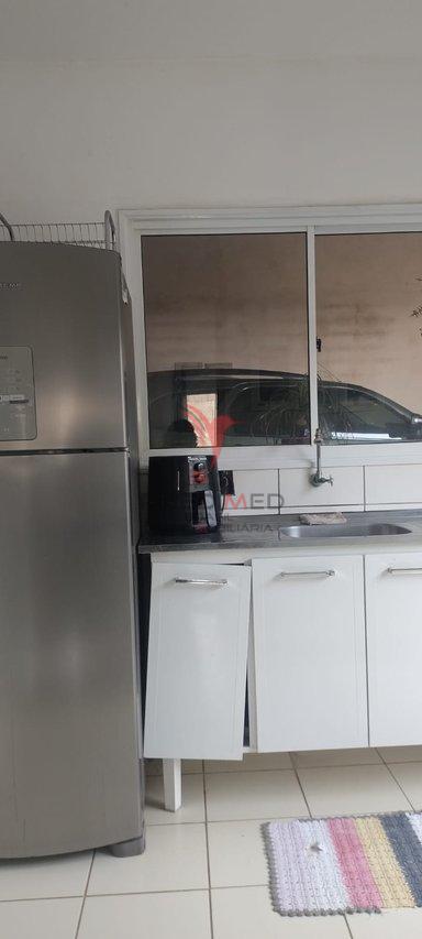 Casa com espaço externo com cobertura , garagem, em Guaratinguetá - Guaratinguetá - 