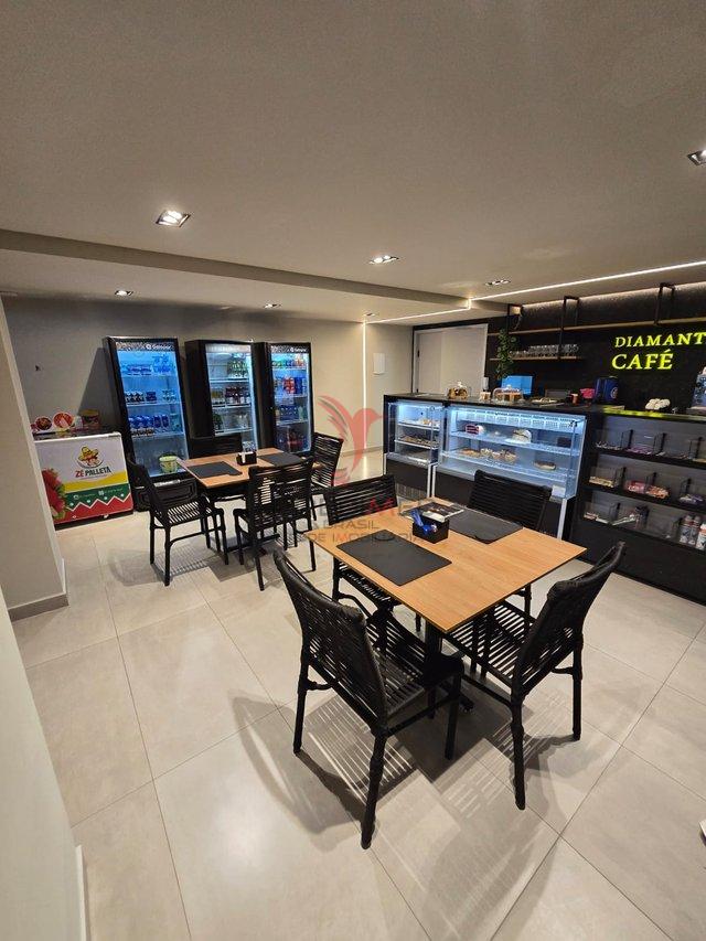 Lindo Flat porteira fechada na orla do Bessa todo Decorado . João Pessoa. Pronto a usar !! Avenida Governador Argemiro de Figueiredo João Pessoa - 