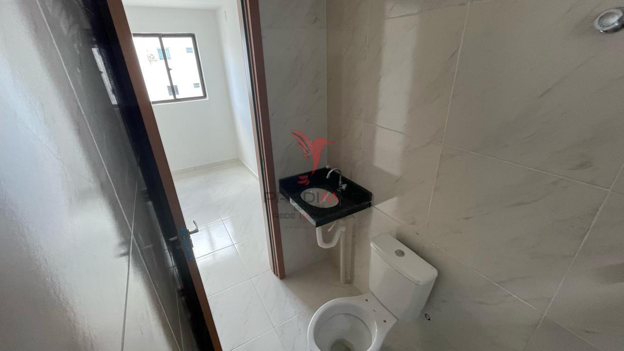Apartamento à venda no Paratibe. Opções com Varanda - João Pessoa - 
