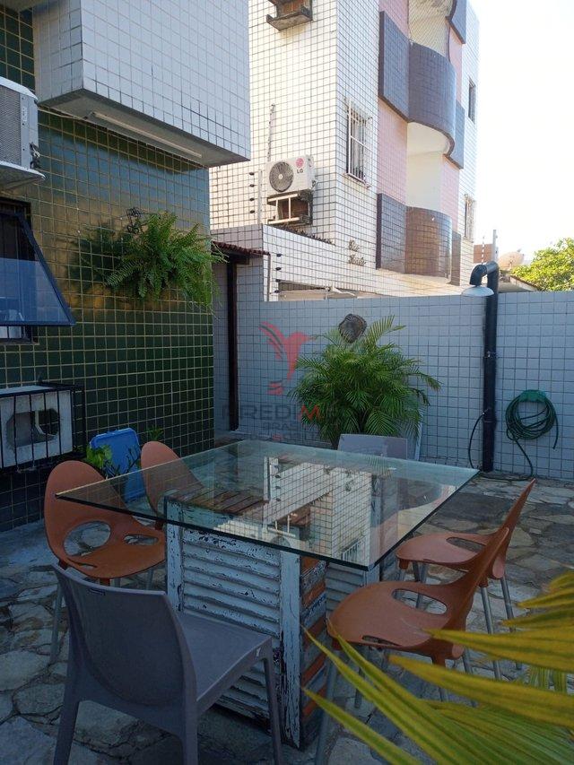 Apartamento de 3 Quartos,térreo a apenas 150 m da Praia , área privativa, no Bessa Rua Presidente Nilo Peçanha João Pessoa - 