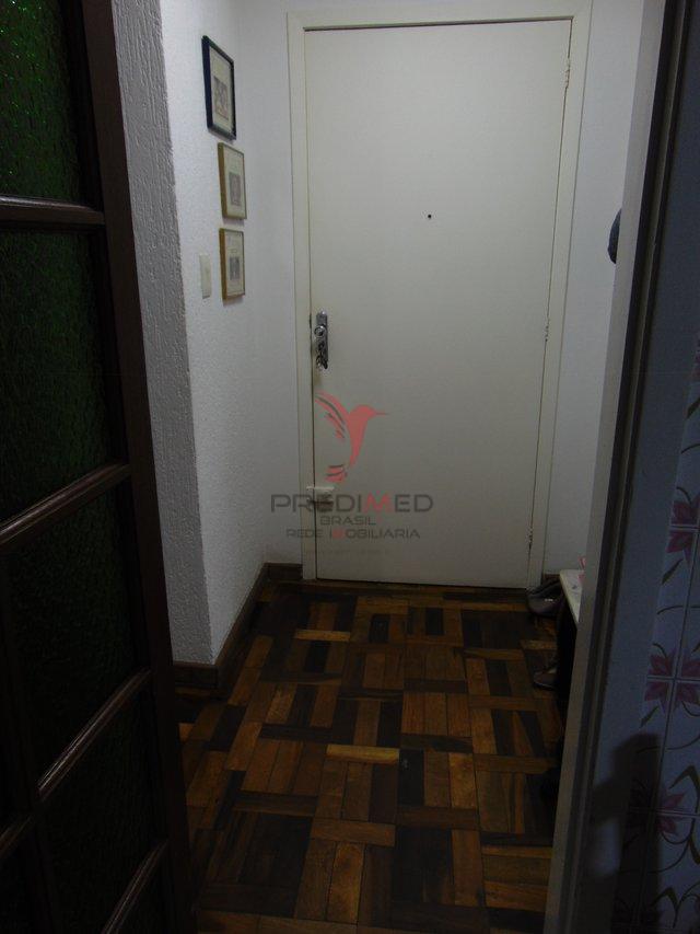 APARTAMENTO em Pelotas, zona NORTE, PRÓXIMO DA PADARIA ESTORIL, IMPECÁVEL, PRONTO A MORAR - Pelotas - 