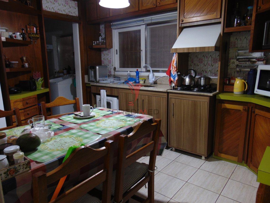 APARTAMENTO em Pelotas, zona NORTE, PRÓXIMO DA PADARIA ESTORIL, IMPECÁVEL, PRONTO A MORAR - Pelotas - 