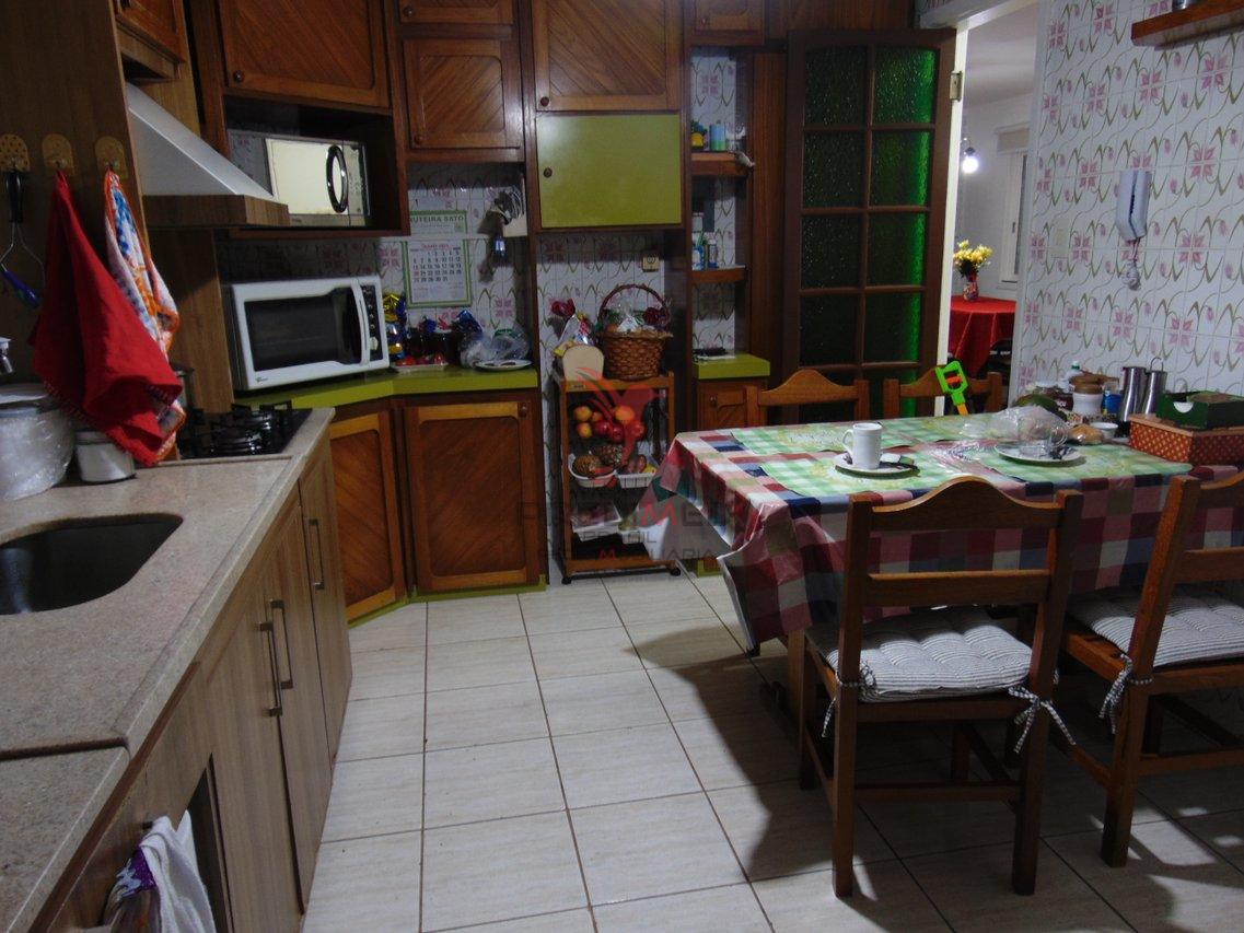 APARTAMENTO em Pelotas, zona NORTE, PRÓXIMO DA PADARIA ESTORIL, IMPECÁVEL, PRONTO A MORAR - Pelotas - 