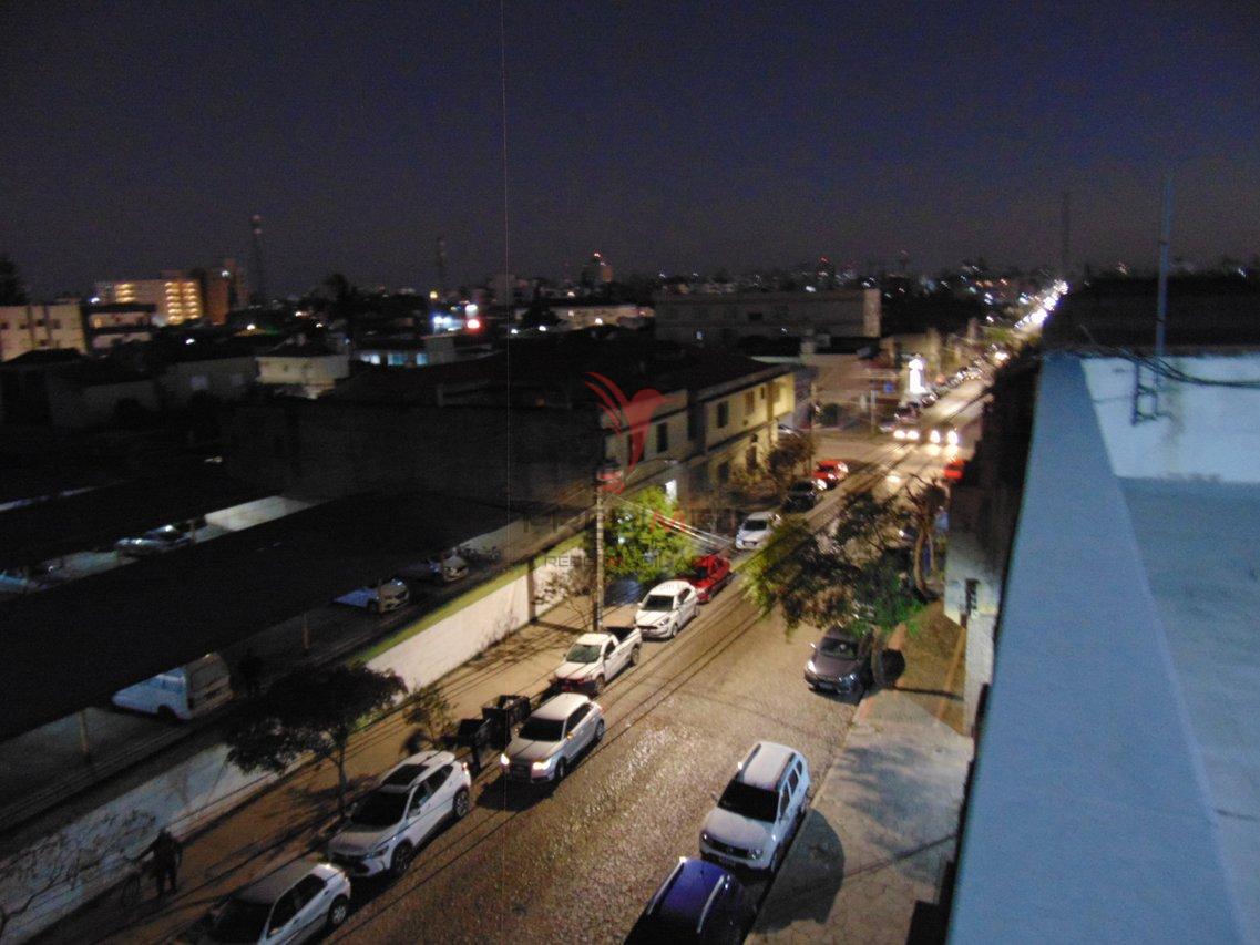 APARTAMENTO em Pelotas, zona NORTE, PRÓXIMO DA PADARIA ESTORIL, IMPECÁVEL, PRONTO A MORAR - Pelotas - 