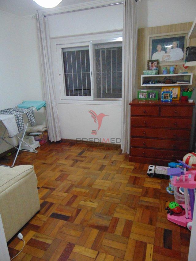 APARTAMENTO em Pelotas, zona NORTE, PRÓXIMO DA PADARIA ESTORIL, IMPECÁVEL, PRONTO A MORAR - Pelotas - 