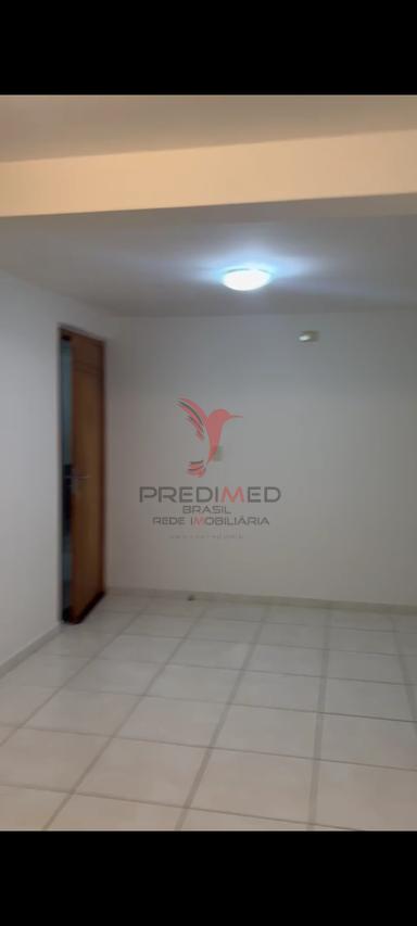 Aluga-se apartamento no Miramar com 3 Quartos, sendo 2 Suites, 2 Vagas,varanda, andar alto  João Pessoa - 