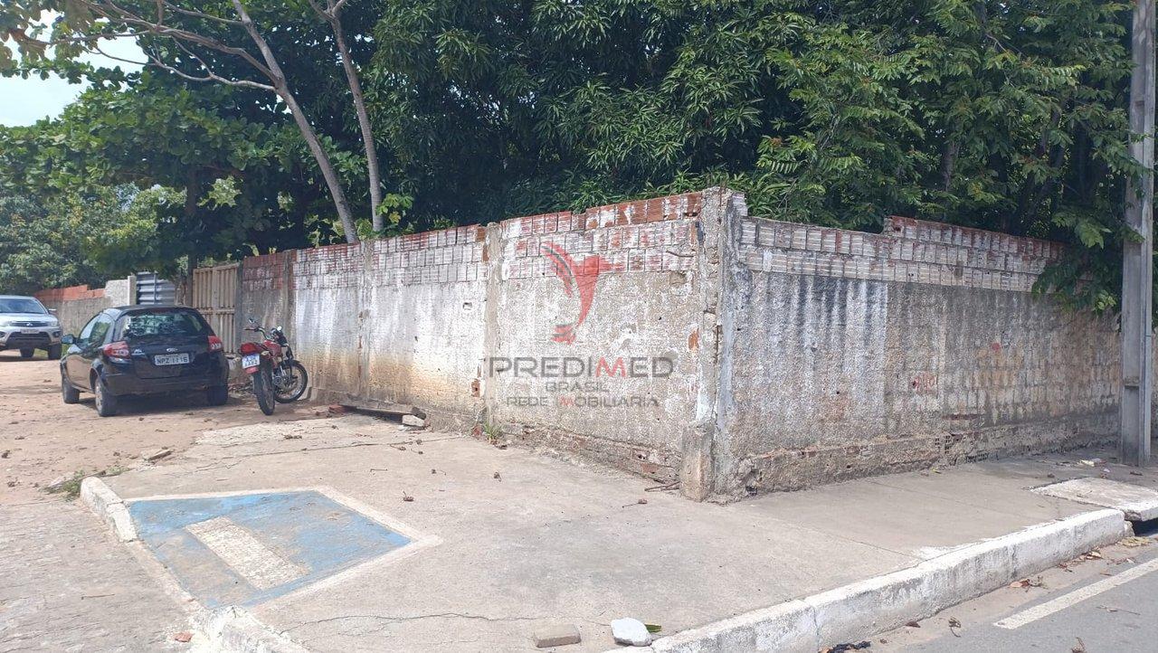 Lote de esquina em rua principal no Cabo Branco  João Pessoa - 