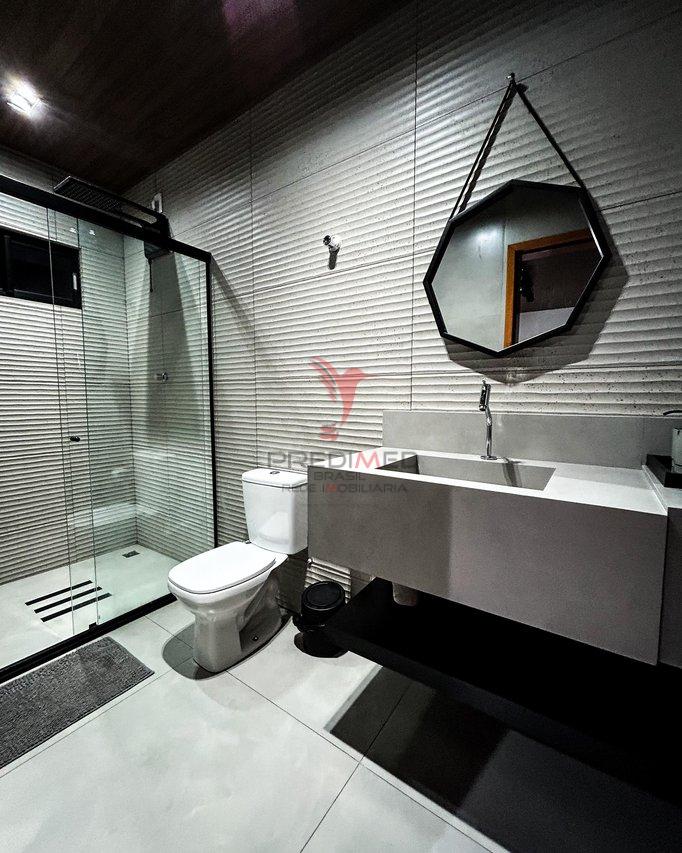 Casa na Serra em Condomínio Fechado com 3 suítes todos Mobiliado e Equipado  BANANEIRAS - 