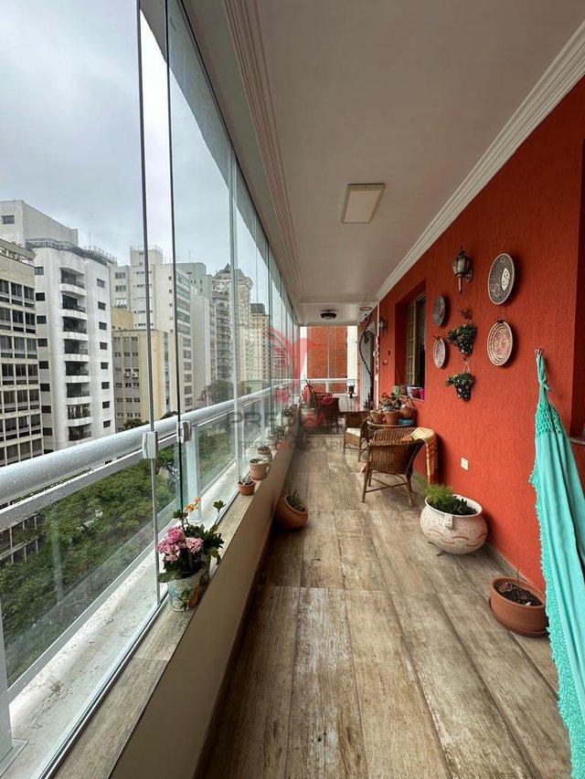 Apartamento projetado por Artacho Jurado  São Paulo - 