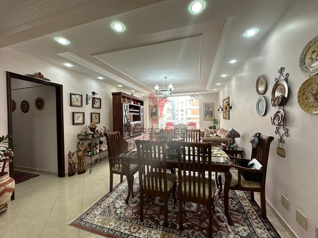 Apartamento, 3 quartos, 160 m² - Foto 1
