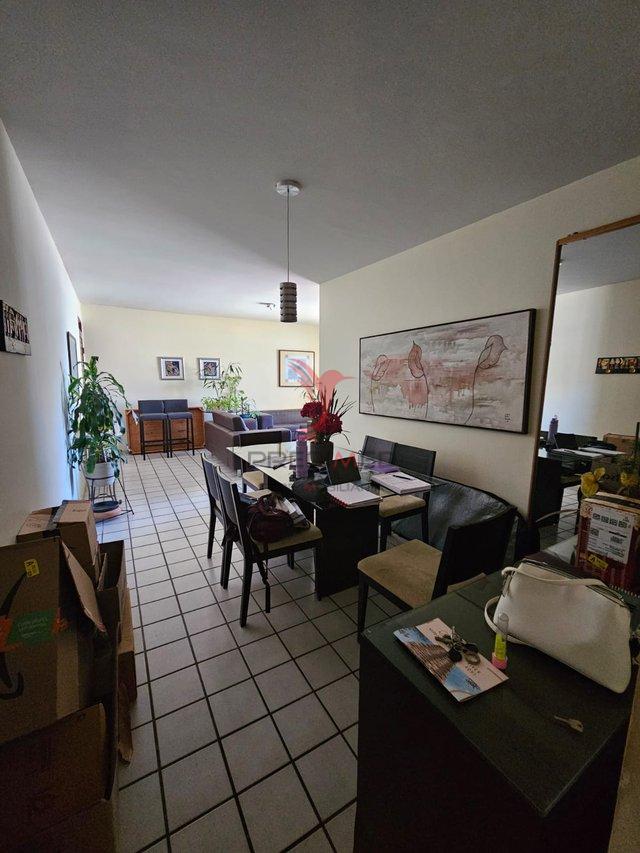 Apartamento de 3 Quartos, em Tambaú a 400m da orla. Varanda Rua Helena Meira Lima João Pessoa - 