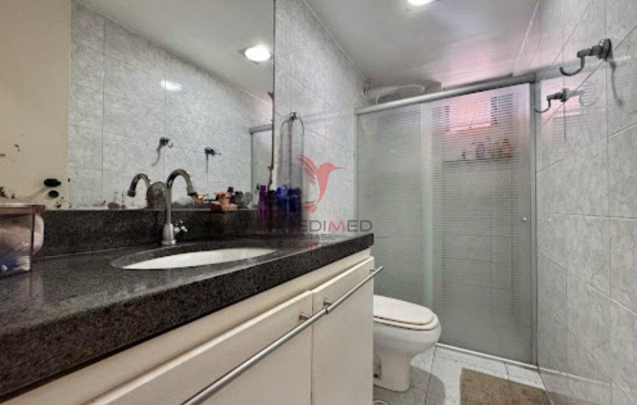 Apartamento de 3 Suites, 2 Varandas, Maravilhoso no bairro de Tambaú a 300m da Praia  João Pessoa - 