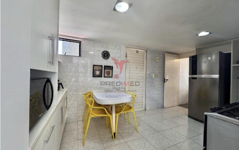 Apartamento de 3 Suites, 2 Varandas, Maravilhoso no bairro de Tambaú a 300m da Praia  João Pessoa - 