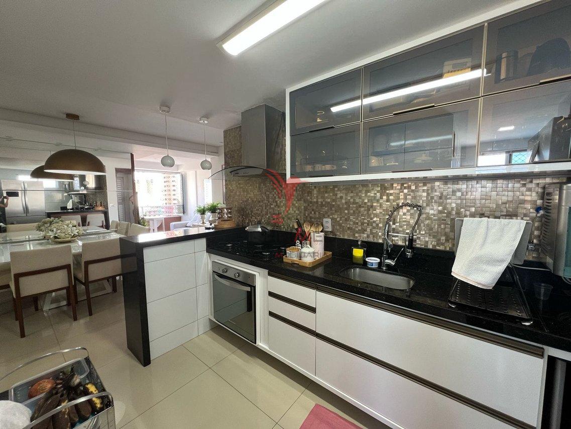 Apartamento excelente de 3 Quartos , 2 SUITES,2 Vagas de Garagem, varanda,em Manaíra , PB Rua Francisco de Assis Frade João Pessoa - 