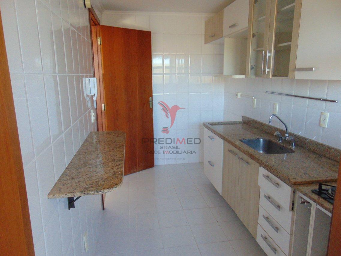 Venda: Apto 2 Quartos, Garagem, Elevador. Ficam Móveis da Cozinha, Banheiro e Quarto  Pelotas - 