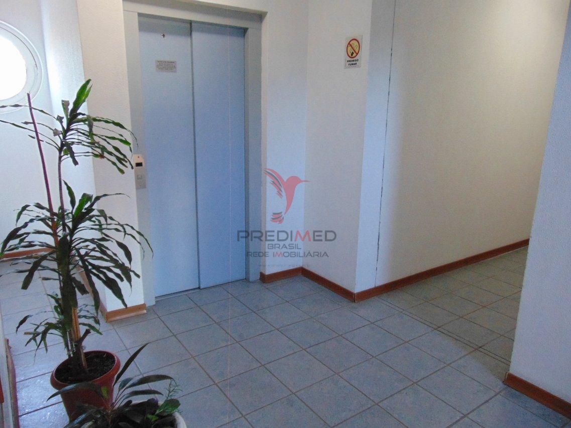 Venda: Apto 2 Quartos, Garagem, Elevador. Ficam Móveis da Cozinha, Banheiro e Quarto  Pelotas - 