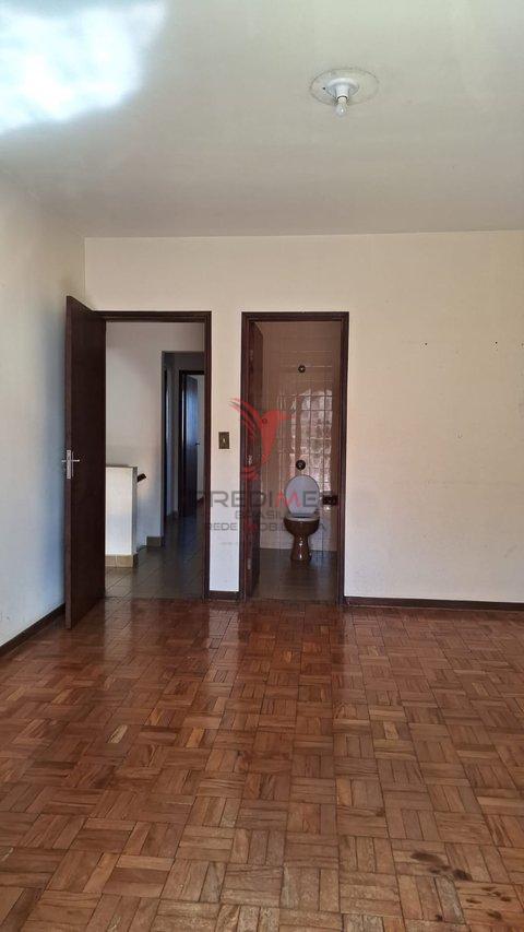 Vendo Sobrado com vocação comercial na Cidade se São Pedro-SP  São Pedro - 