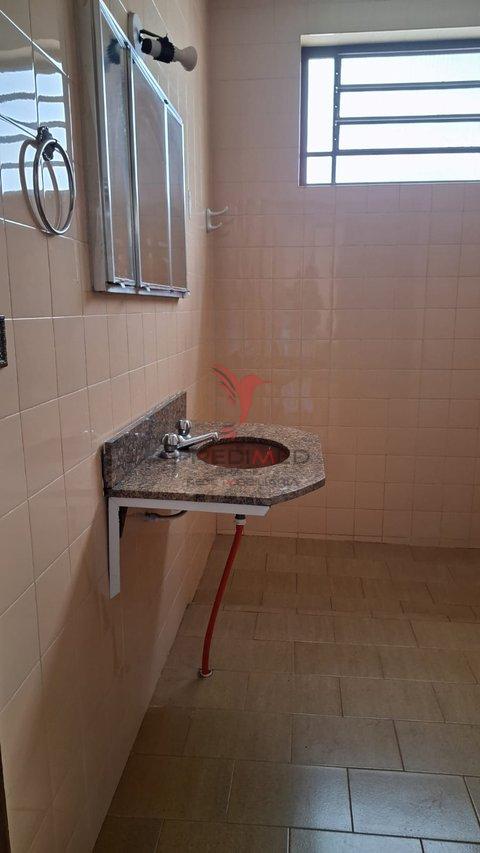 Vendo Sobrado com vocação comercial na Cidade se São Pedro-SP  São Pedro - 