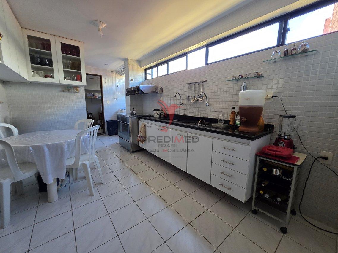 Apartamento no Jardim Oceania a 50m do Mar excelente Localização e preço abaixo do Mercado  João Pessoa - 