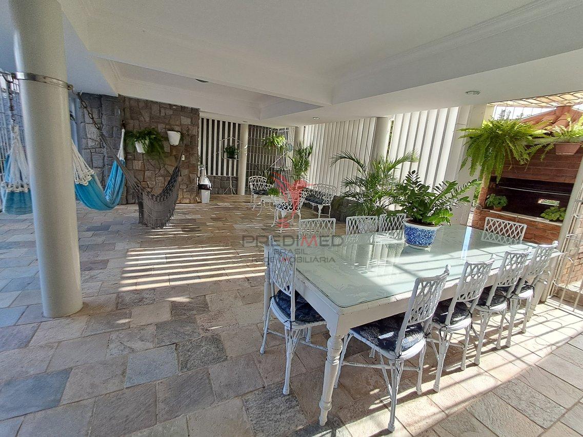 Casa Maravilhosa com 800m² com 5 suítes + DCE, Piscina, Espaço goumet + Churrasqueira  João Pessoa - 