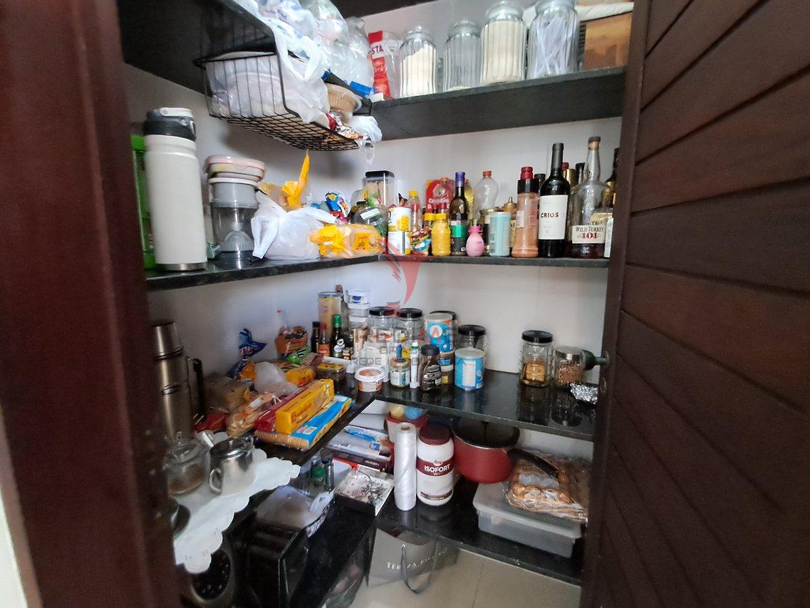 Casa Maravilhosa com 800m² com 5 suítes + DCE, Piscina, Espaço goumet + Churrasqueira  João Pessoa - 