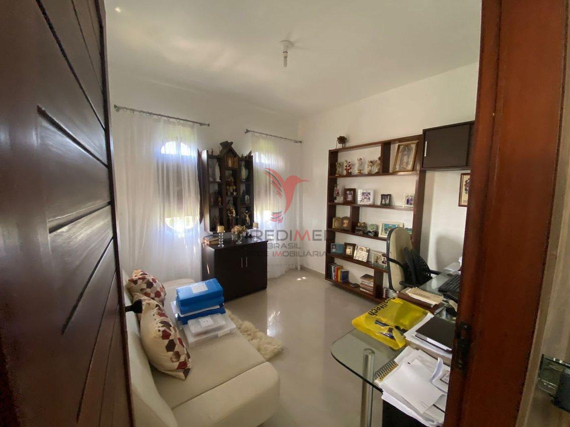 Casa Maravilhosa com 800m² com 5 suítes + DCE, Piscina, Espaço goumet + Churrasqueira  João Pessoa - 