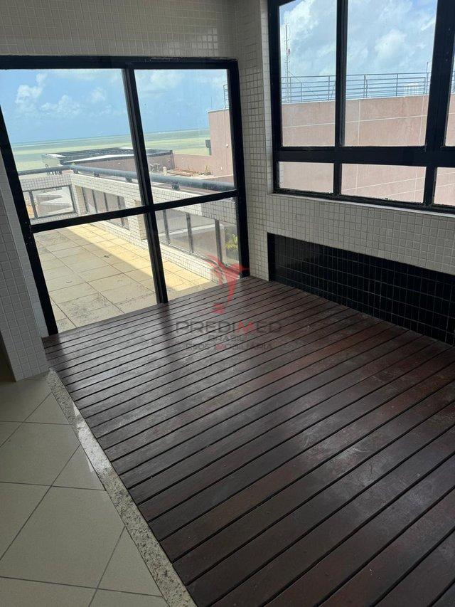 Cobertura com 5 quartos , 2 Suites, á venda a Beira mar do Cabo branco Avenida Cabo Branco João Pessoa - 