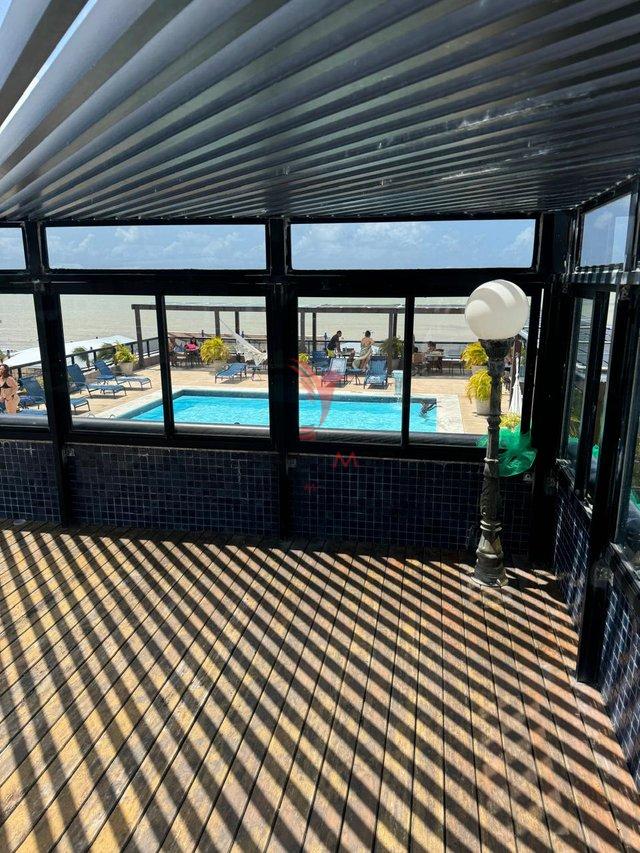 Cobertura com 5 quartos , 2 Suites, á venda a Beira mar do Cabo branco Avenida Cabo Branco João Pessoa - 