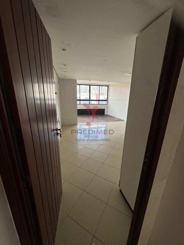 Cobertura com 5 quartos , 2 Suites, á venda a Beira mar do Cabo branco Avenida Cabo Branco João Pessoa - 