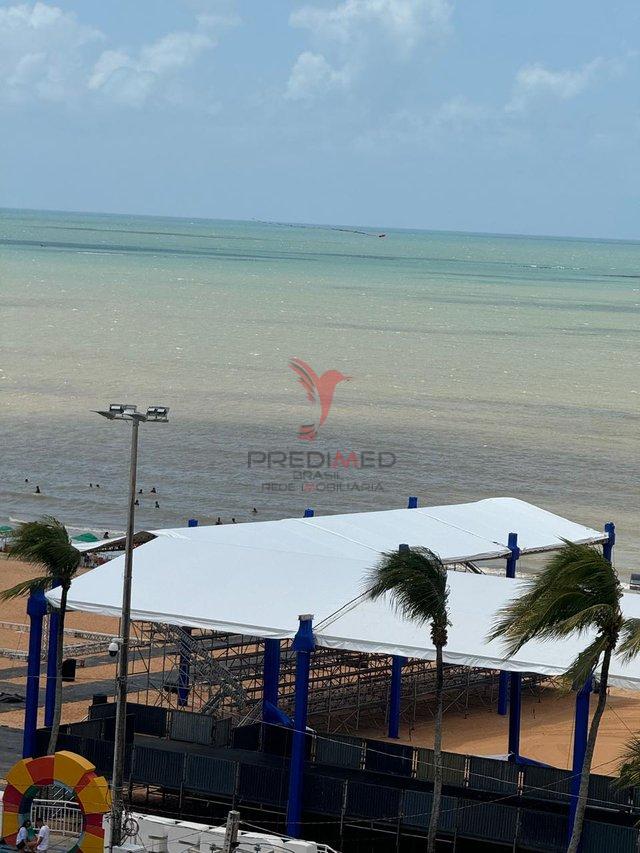 Cobertura com 5 quartos , 2 Suites, á venda a Beira mar do Cabo branco Avenida Cabo Branco João Pessoa - 