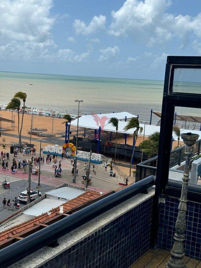 Cobertura com 5 quartos , 2 Suites, á venda a Beira mar do Cabo branco Avenida Cabo Branco João Pessoa - 