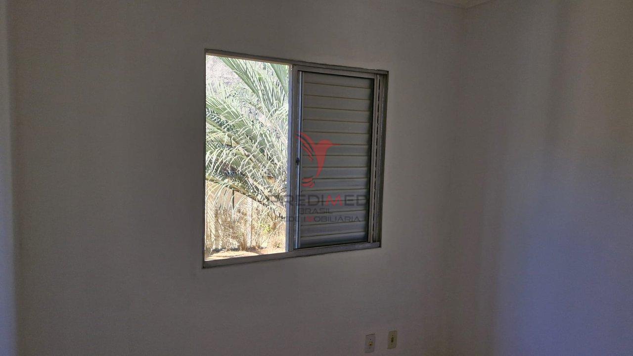 APARTAMENTO COM MUITOS COMERCIOS PROXIMO, no Bairro Dois Córregos, Piracicaba Avenida Dois Córregos Piracicaba - 