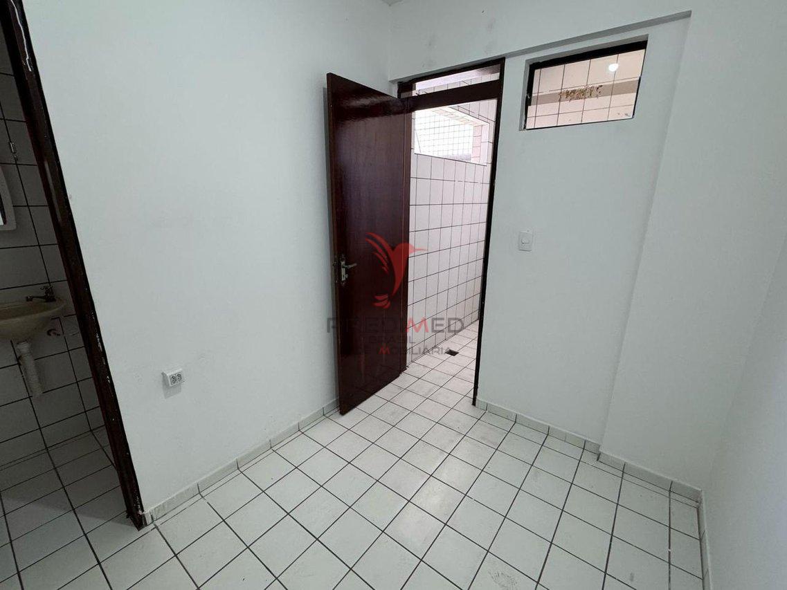 Apartamento de 3 Quartos para Aluguel no Aeroclube – pertinho do Shopping Manaíra!  João Pessoa - 