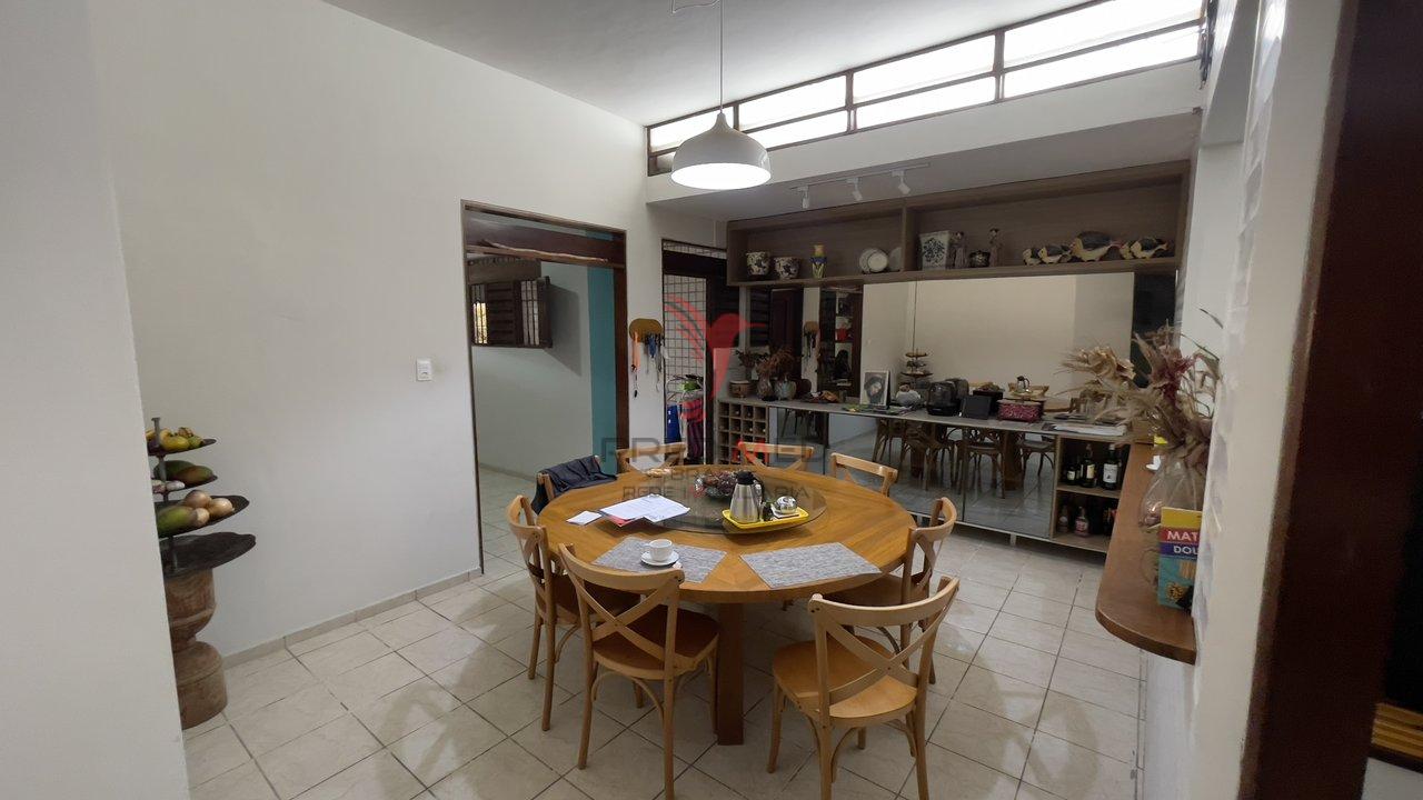 Casa à venda no Bessa – apenas 400m da praia! Rua Presidente Delfim Moreira João Pessoa - 