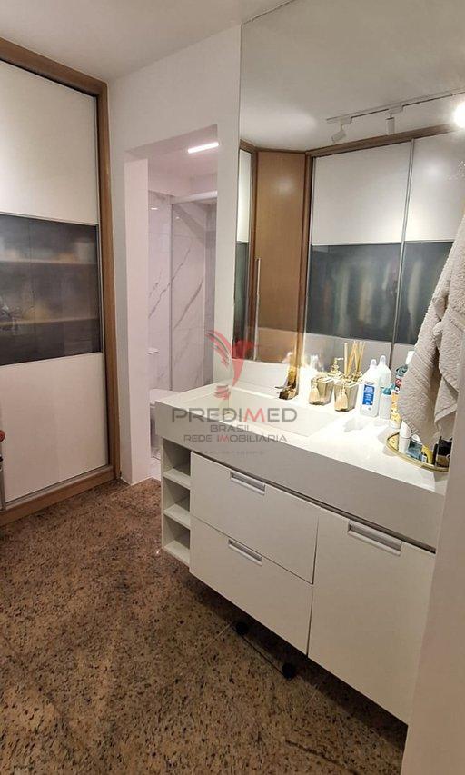 Apartamento de Luxo todo Reformado com 4 suítes em Tambaú a 300m do Mar  João Pessoa - 
