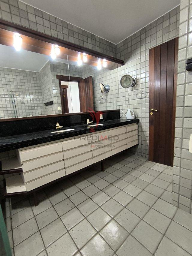 Linda casa com Jardim, 4 quartos , sendo 3 Suites , 4 Vagas, no Bairro Capim Macio, Natal Rua Engenheiro Nelson Bahia Natal - 