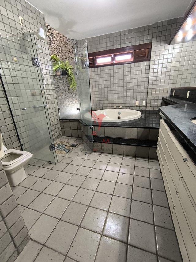 Linda casa com Jardim, 4 quartos , sendo 3 Suites , 4 Vagas, no Bairro Capim Macio, Natal Rua Engenheiro Nelson Bahia Natal - 
